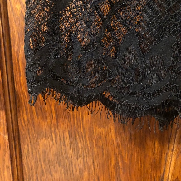 Black lace bodice blouse w/eyelash trim - Picture 3 of 4